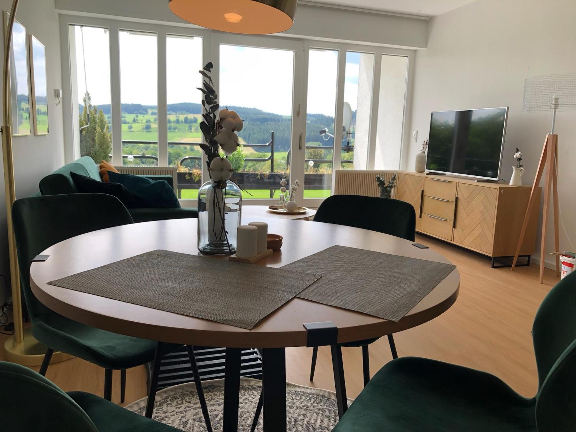 Apartment Hillside Gemuetliches Mit Aussicht! - Balkon *